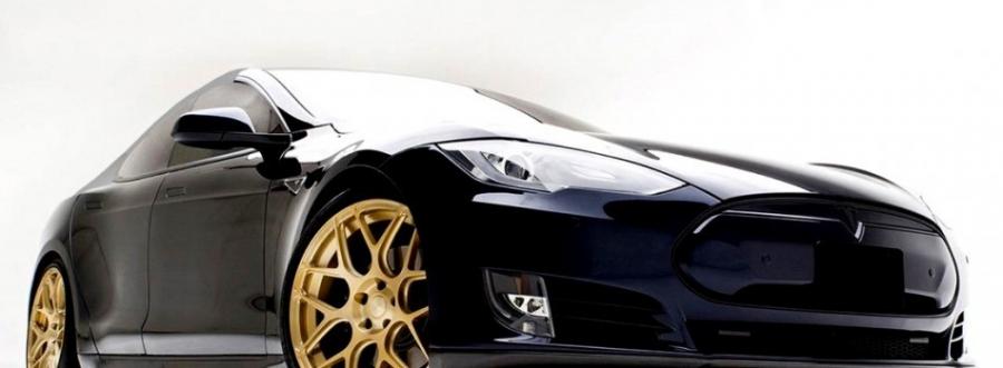  Tesla Model S by NCE 2014 года  (фото 3 из 6)